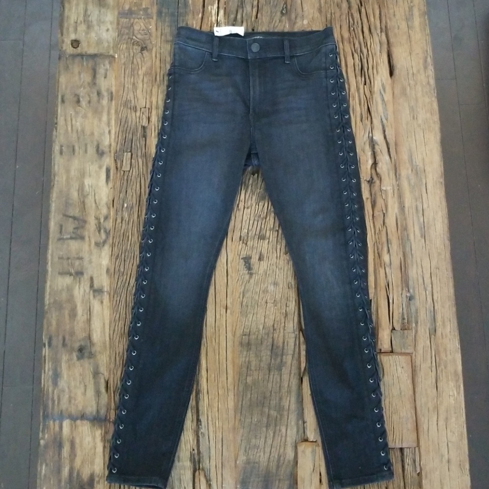 Express Black Side Lace Up Jean 4 Regular NEW